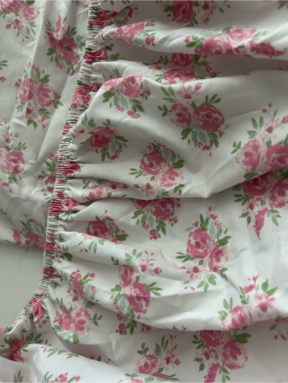 Floral Pink Rose Bedding Set - Classic Floral Print - Picture 11 of 16